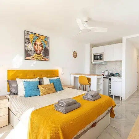 Апартаменты Golden View Ponderosa Адехе